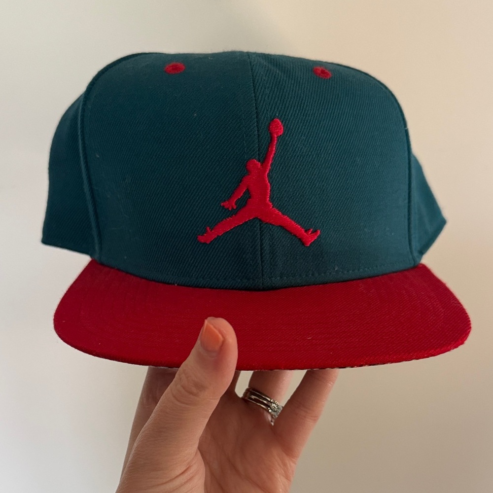 Air Jordan Jumpman Snapback Hat Green & Red Classic Logo Cap - Picture 2 of 5